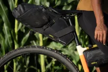 brašna Apidura NEW Expedition Saddle Pack 13 L (3)