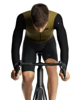dres s dlouhým rukávem ASSOS MILLE GTO LS Jersey C2 Millennio Ocher (4)