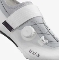 tretry Fizik Vento Ferox 2.0 white - light grey (5)