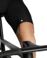 kraťasy ASSOS EQUIPE RS SCHTRADIVARI Bib Shorts S11 Black Series (7)